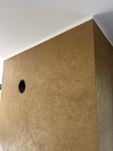 202Hier war nicht mehr viel übrig moit dem man was anfangen konnte, aber wir lieben Herausforderungen und sind zufrieden mit dem Ergebnis. Oberfläche  des Kamin gestaltet in Art Velluto.51010_103145700_iOS