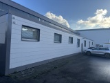Firmenhallen ca. 800 qm brauchten  dringend eine neue Aufarbeitung  - Anstrich, inklusive  Farbtonänderung.