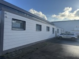 Firmenhallen ca. 800 qm brauchten  dringend eine neue Aufarbeitung  - Anstrich, inklusive  Farbtonänderung.